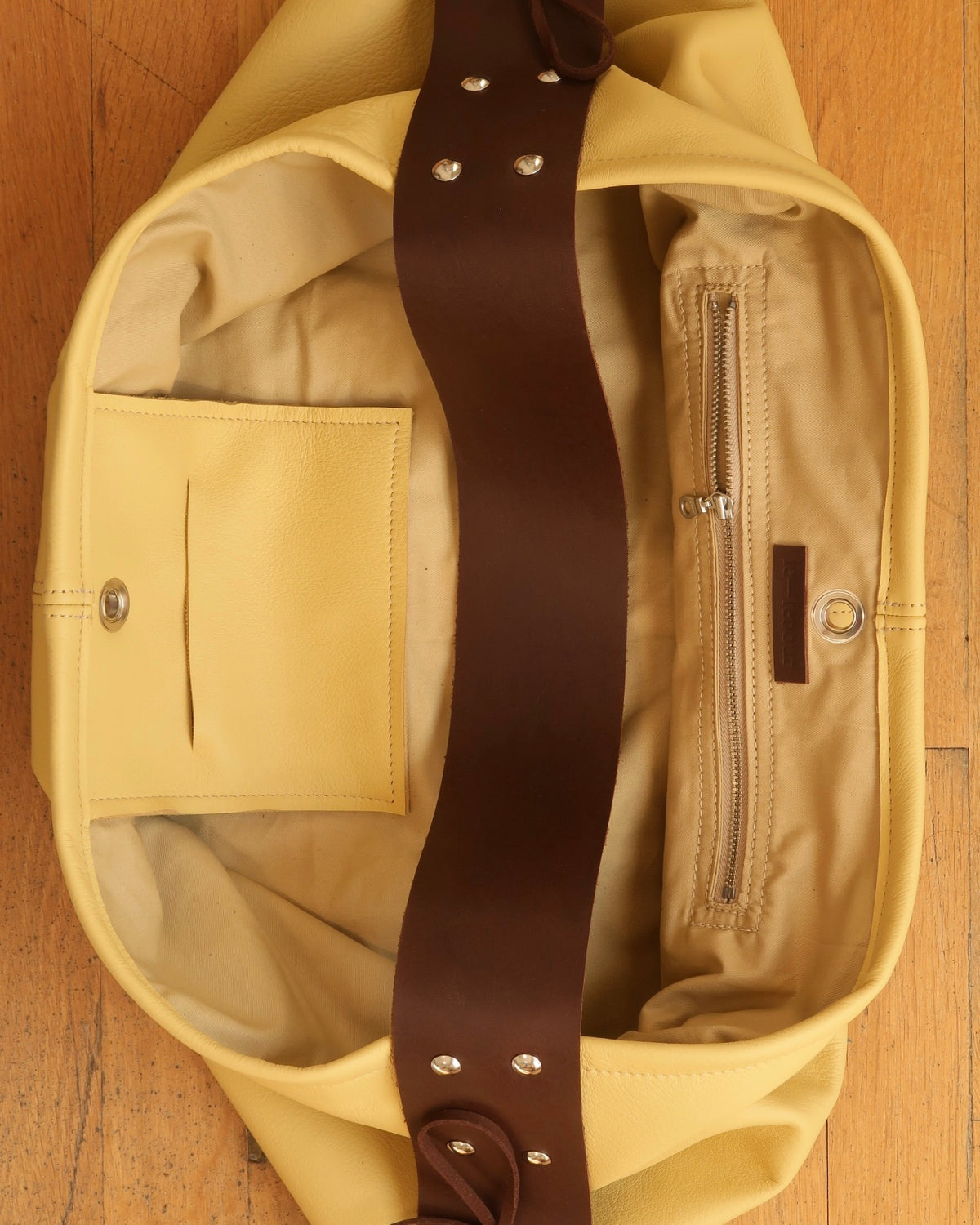 no 05 / Everything Bag Butter Leather