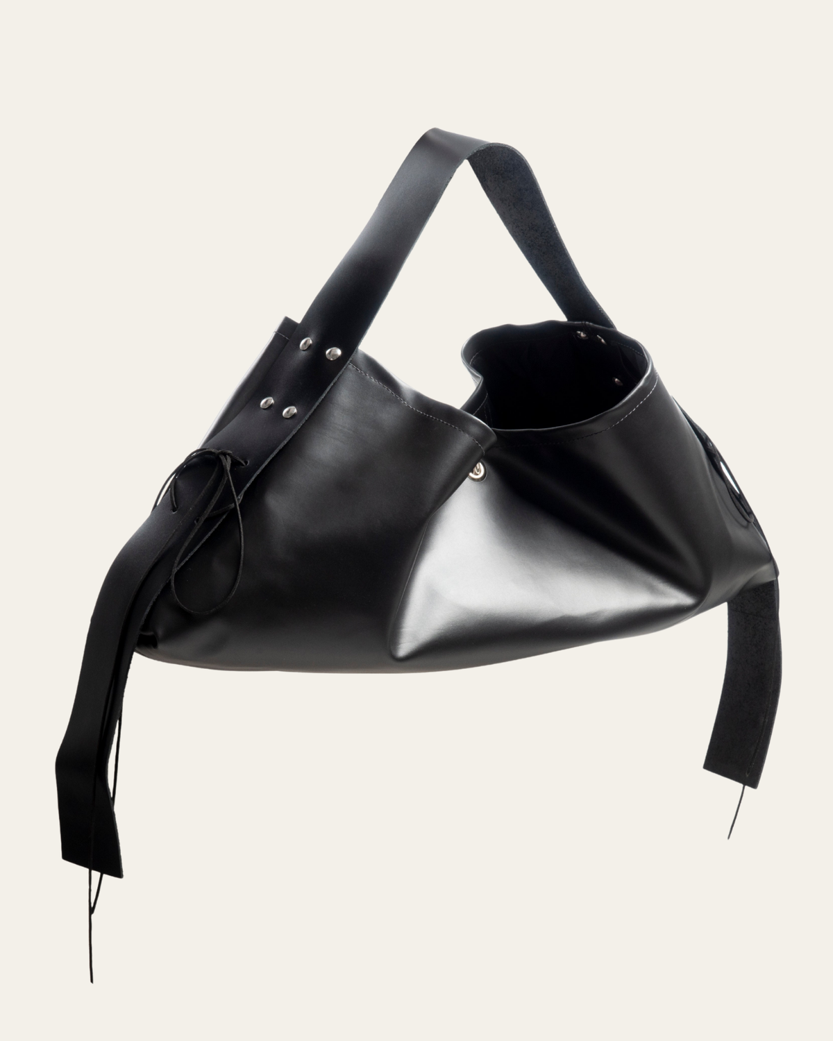no 04 / Everything Bag Vinyl Black