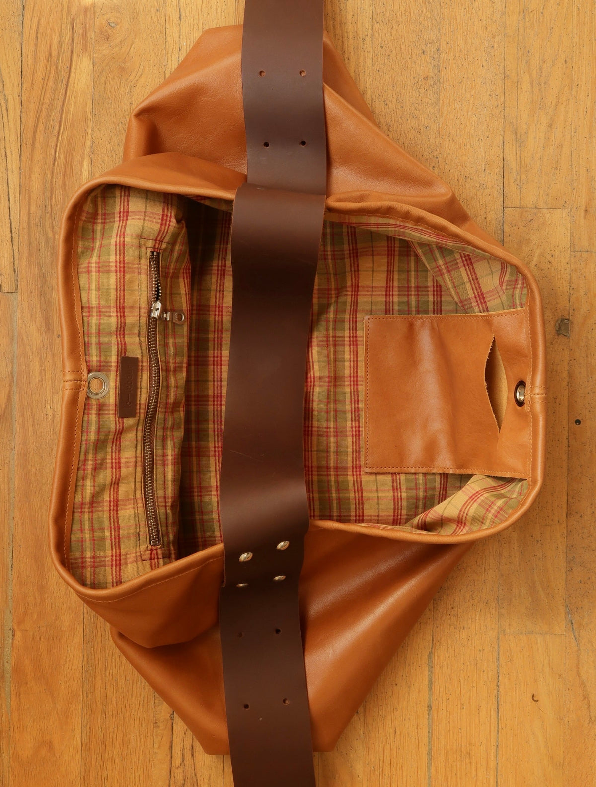 No 010 / Everything Bag Cognac