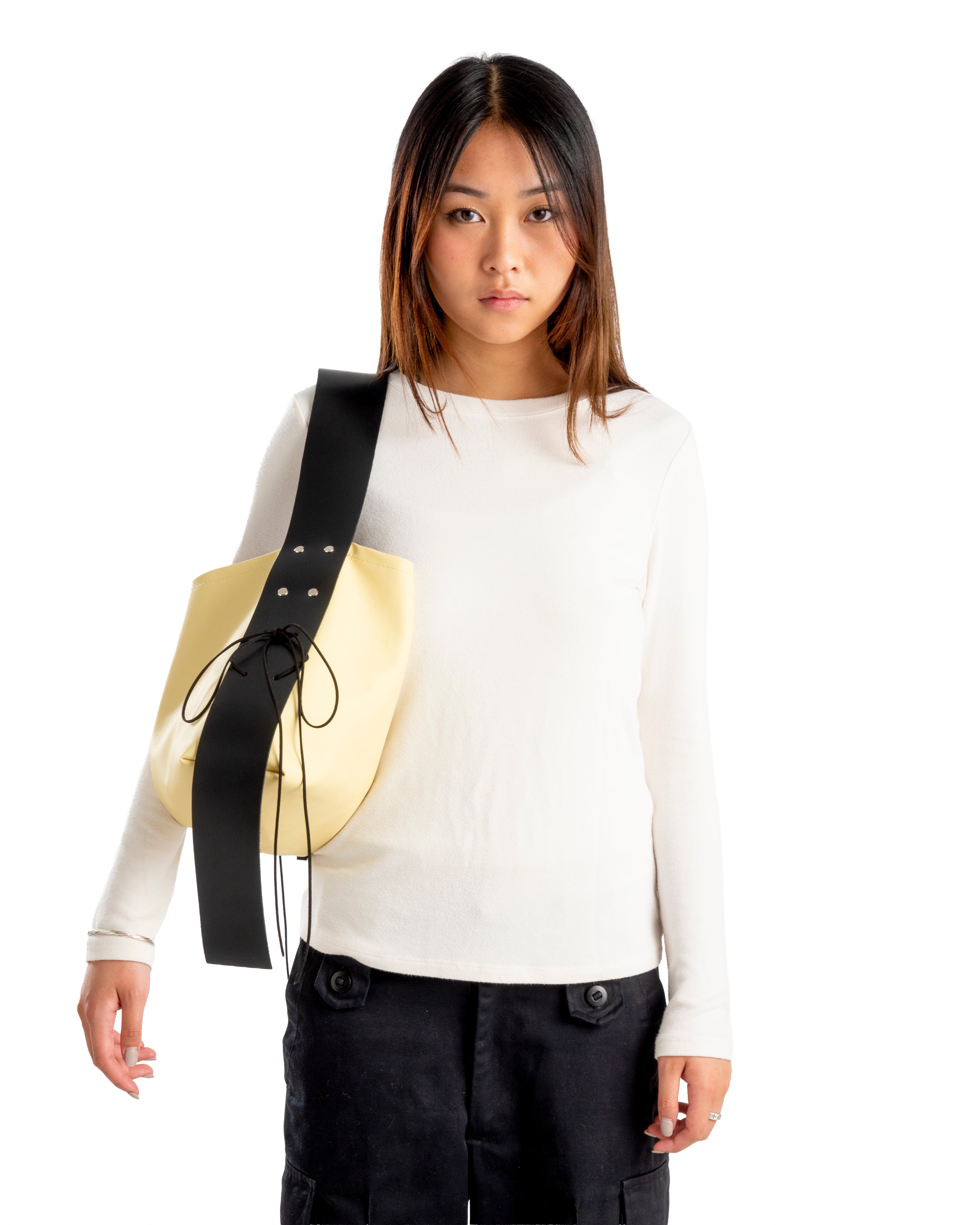■ENGBROX■ daisy eyelet shoulder bag EBBG25002WH Everything Bag 02 - Vinyl – le — febour